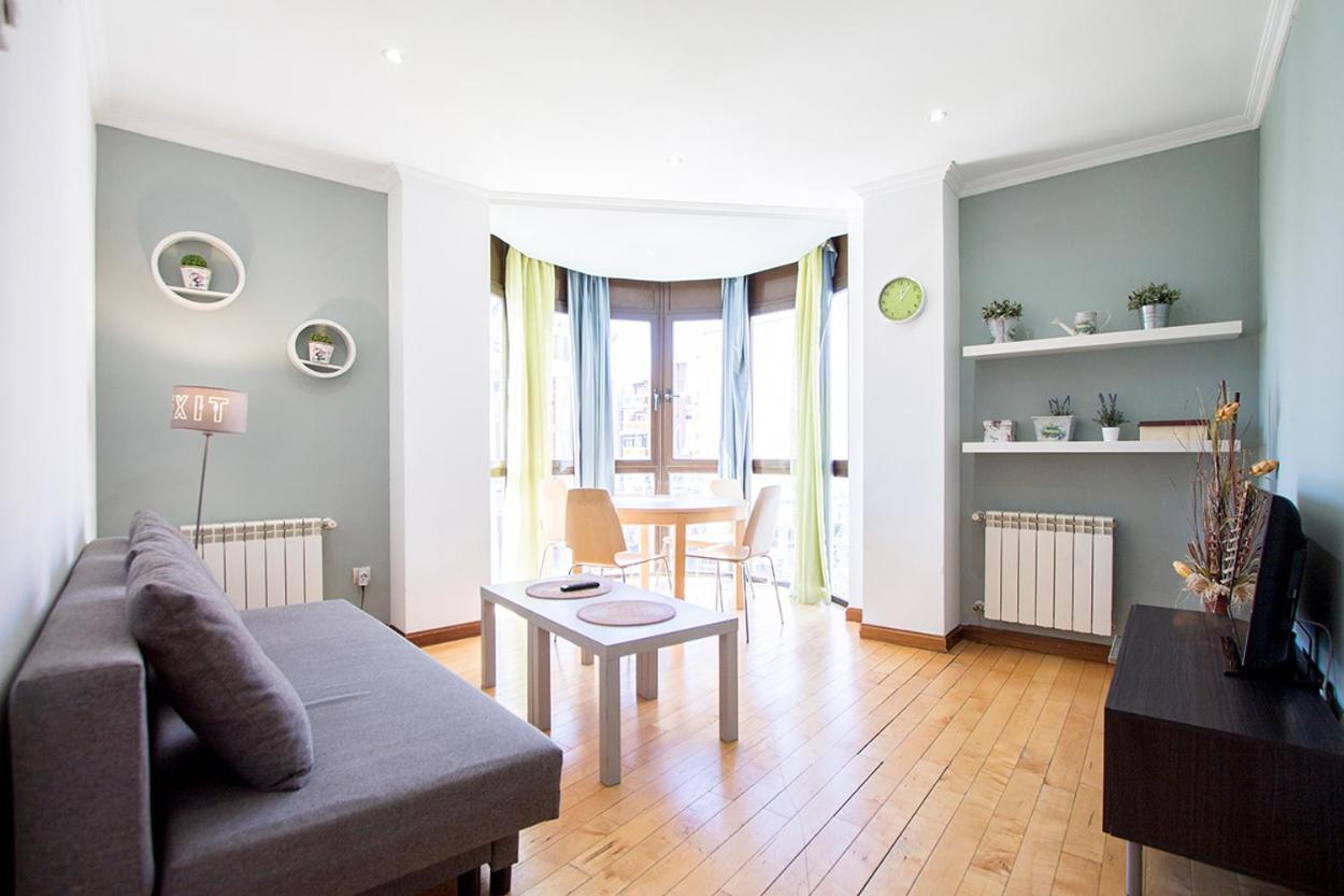 Apartamentos Adelfas Μαδρίτη Εξωτερικό φωτογραφία