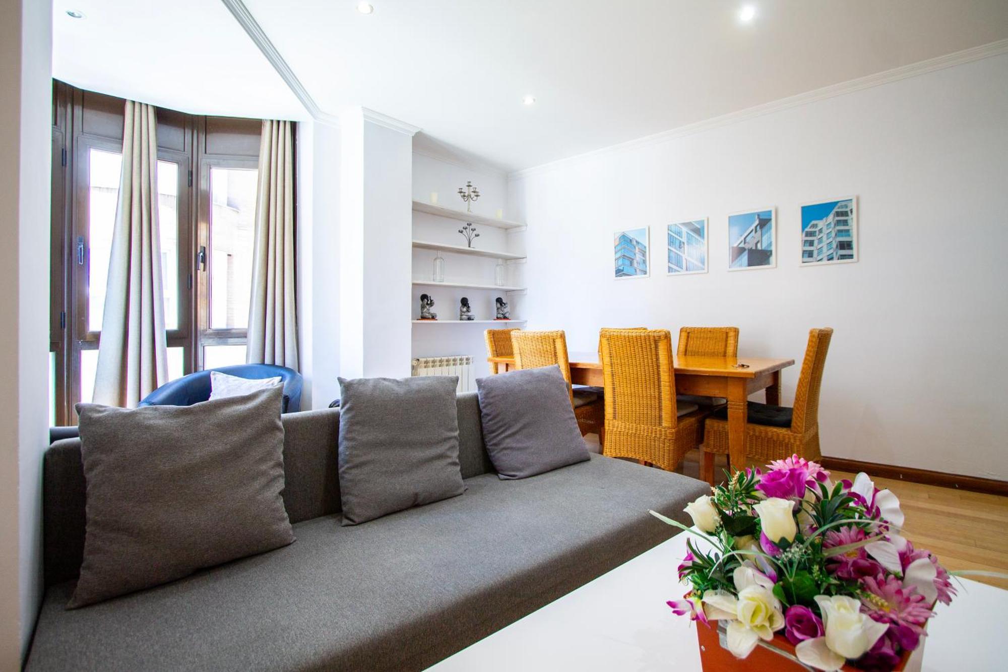 Apartamentos Adelfas Μαδρίτη Εξωτερικό φωτογραφία