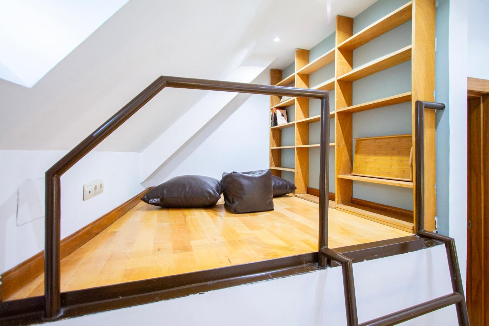 Apartamentos Adelfas Μαδρίτη Εξωτερικό φωτογραφία