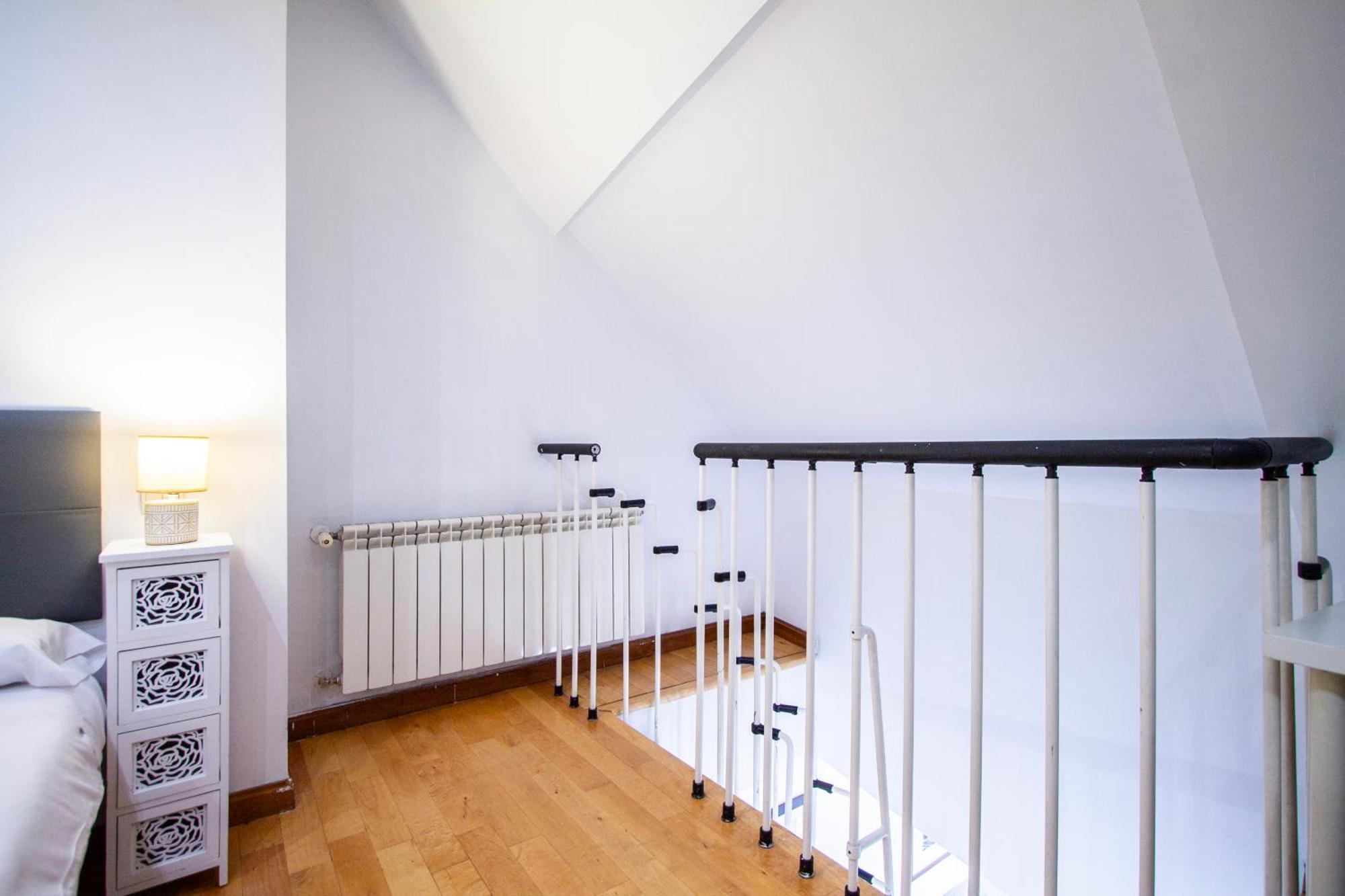 Apartamentos Adelfas Μαδρίτη Εξωτερικό φωτογραφία