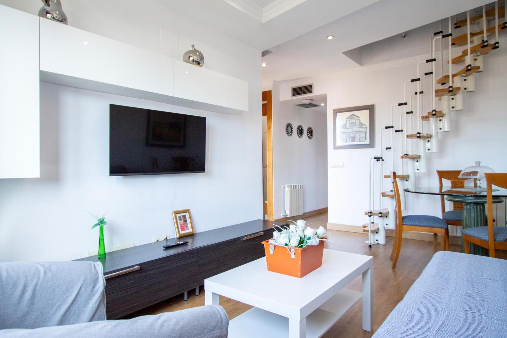 Apartamentos Adelfas Μαδρίτη Εξωτερικό φωτογραφία