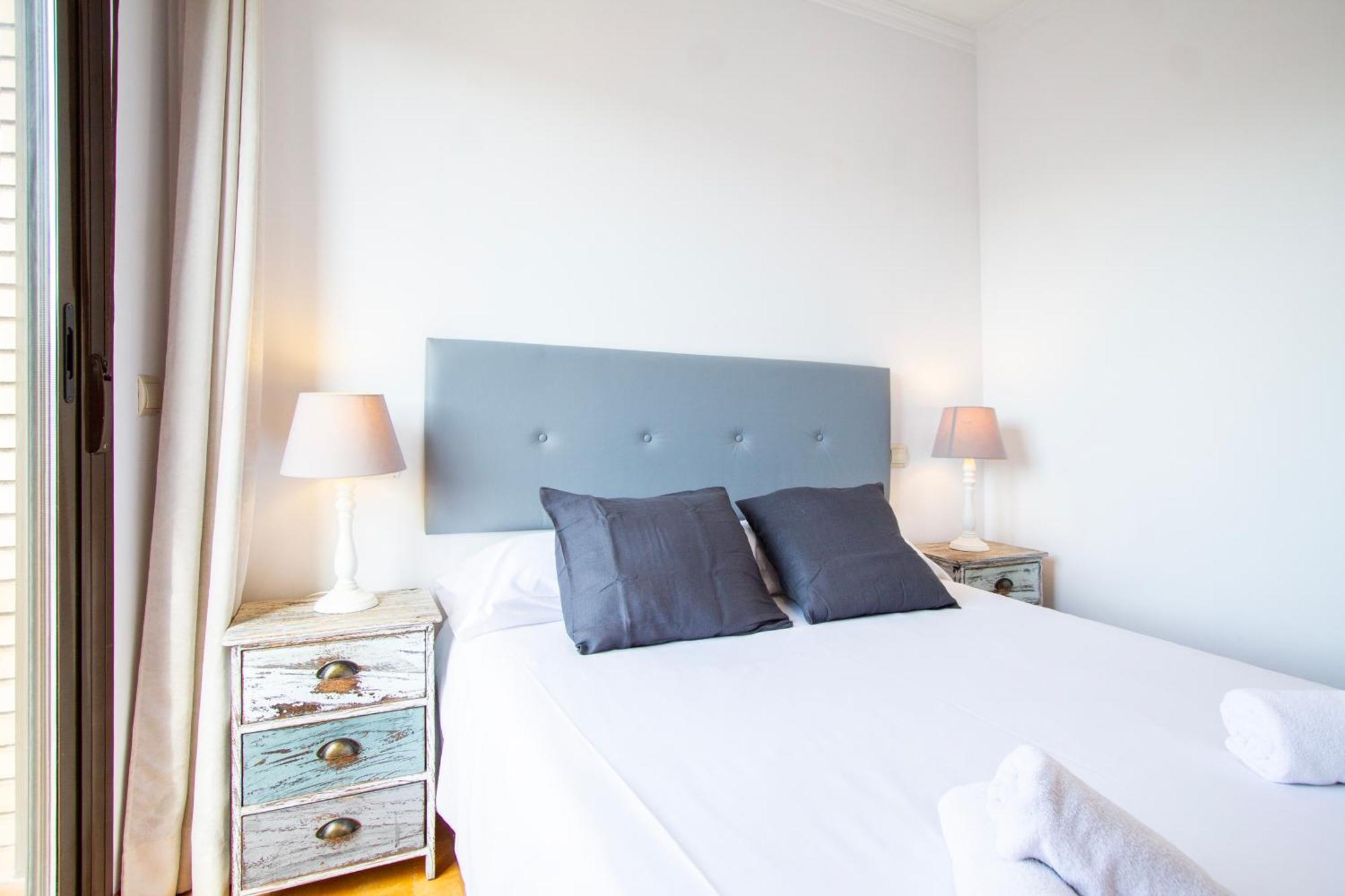 Apartamentos Adelfas Μαδρίτη Εξωτερικό φωτογραφία