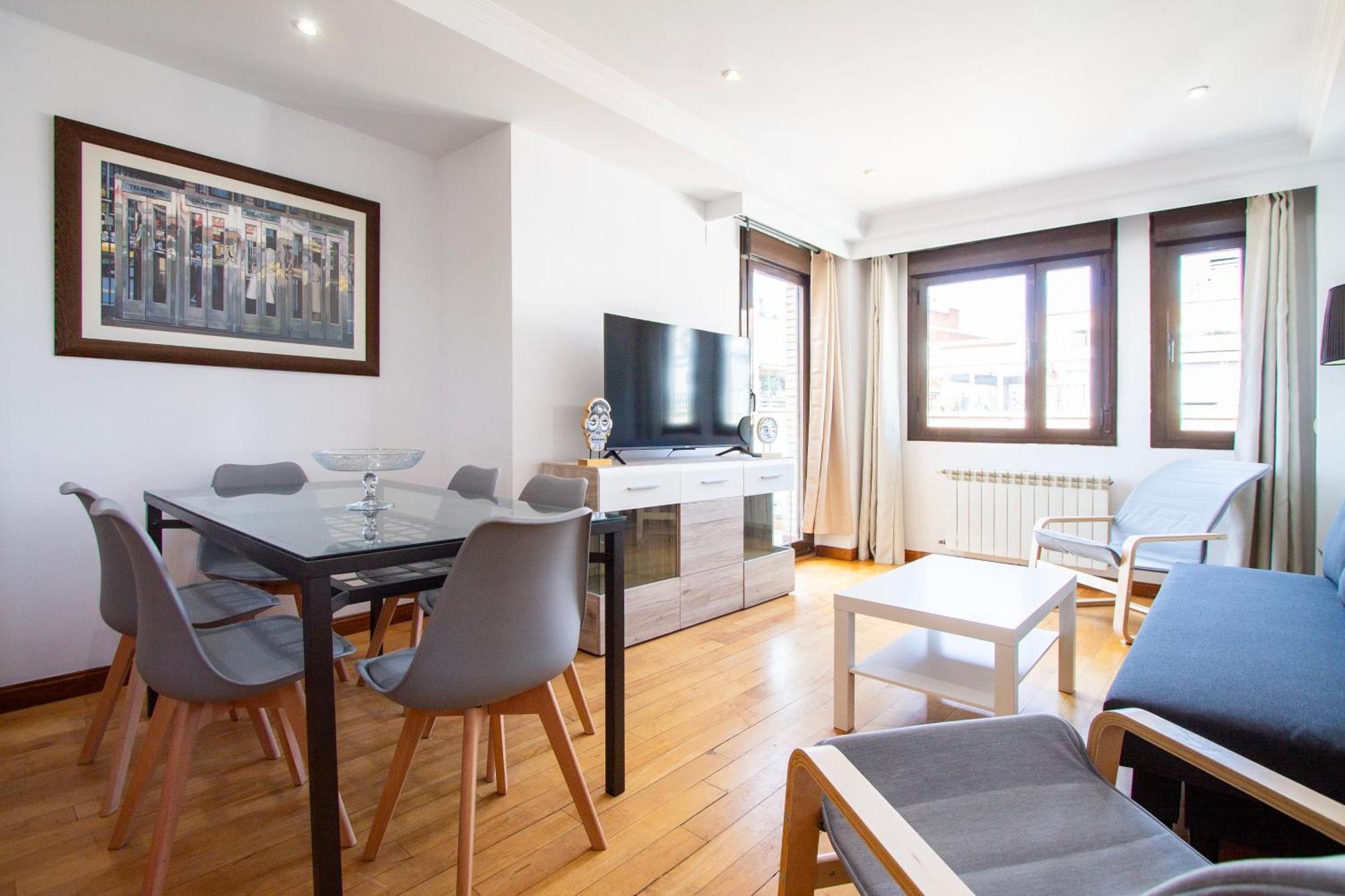 Apartamentos Adelfas Μαδρίτη Εξωτερικό φωτογραφία